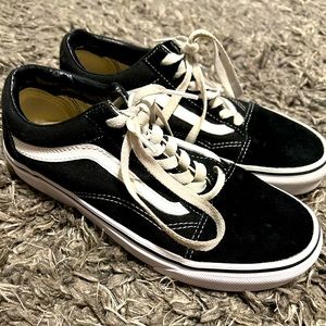 VANS Old Skool Skate Shoes Men Size 5 Black Only Worn A Few Times